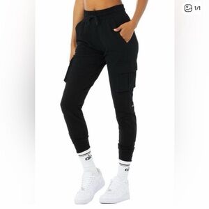Alo Yoga Unwind Cargo Sweatpants XS